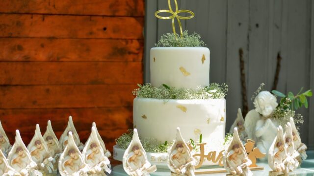 a cake with a couple figurines on it