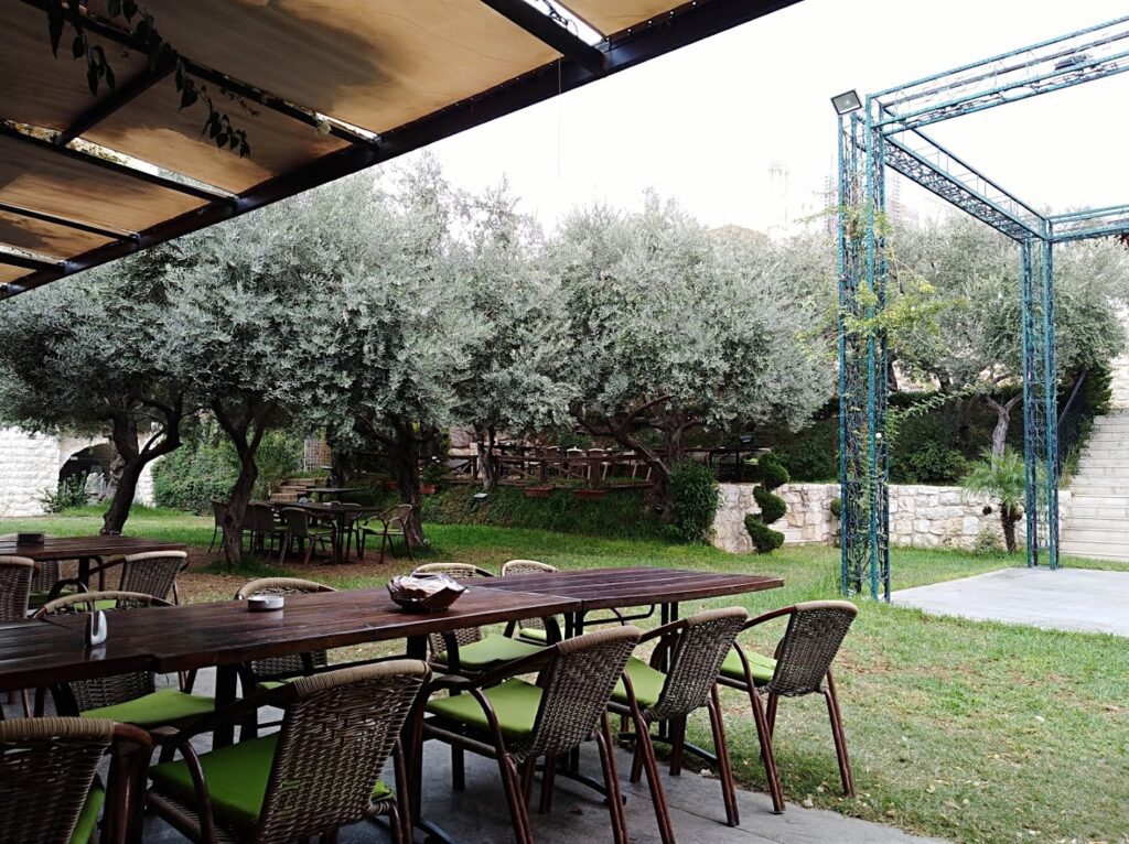 a table and chairs outside